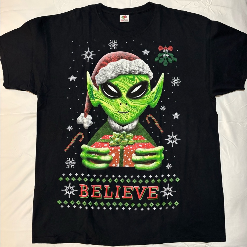 Alien Santa Believe Fruit of the Loom Black Graphic T-Shirt XL